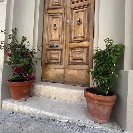 Spacious 5-bedrooms House With Large Terrace/bbq Βίλα *