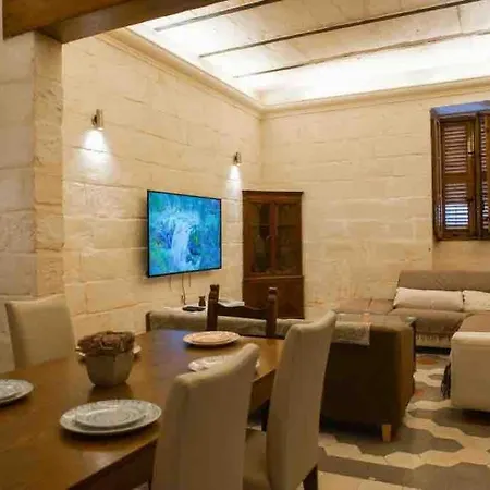 Villa Spacious 5-bedrooms House With Large Terrace/bbq *